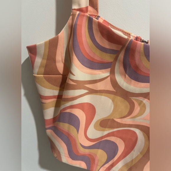 Altar’d State Mod Inspired Top - Picture 2 of 8